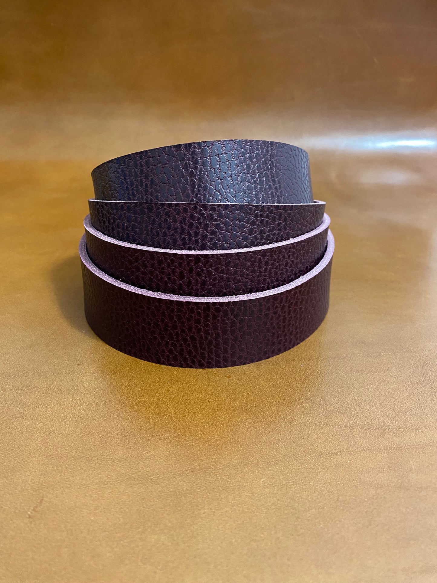 Leather strap Burgundy Dollaro 2.8 mm 140 cm. Neck