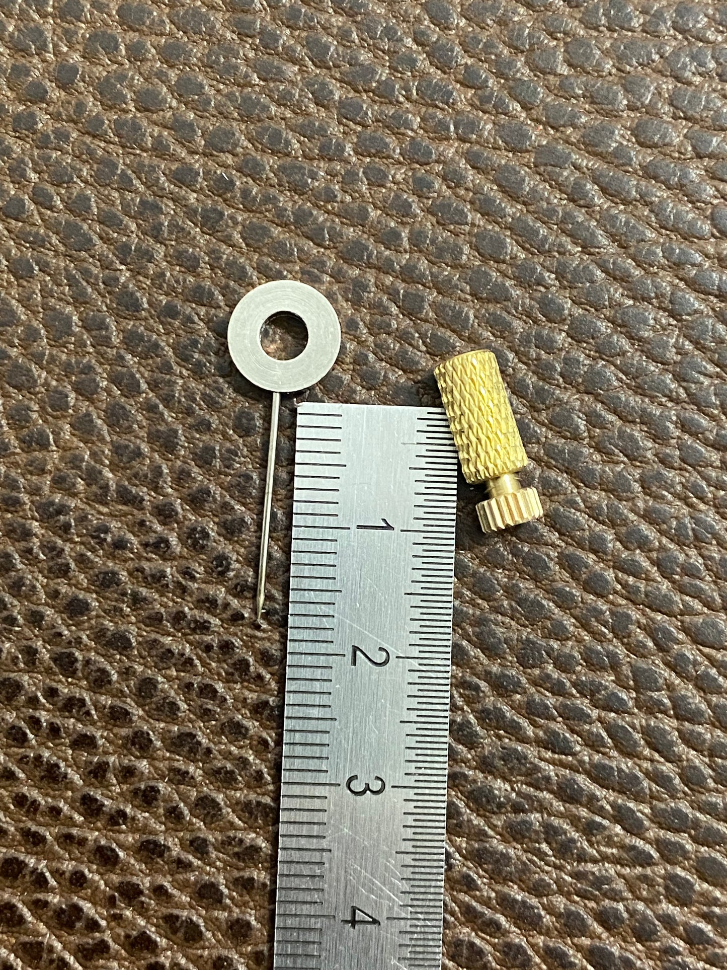 Set of 5 fixing pins for leather parts, brass/steel 18mm