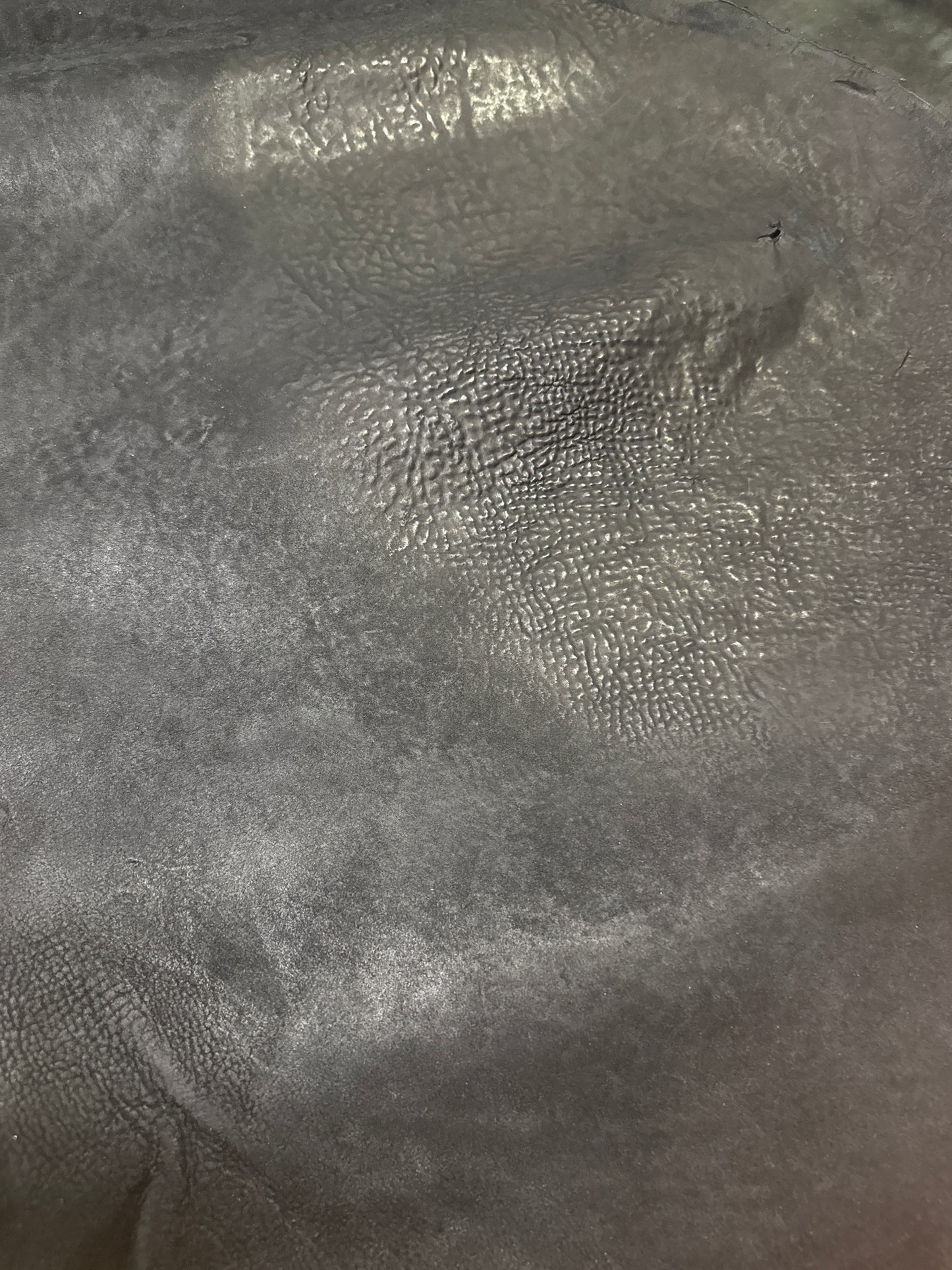 Horse leather Culatta 1,01 sqm. Col. Black. 1,8-2,0 mm