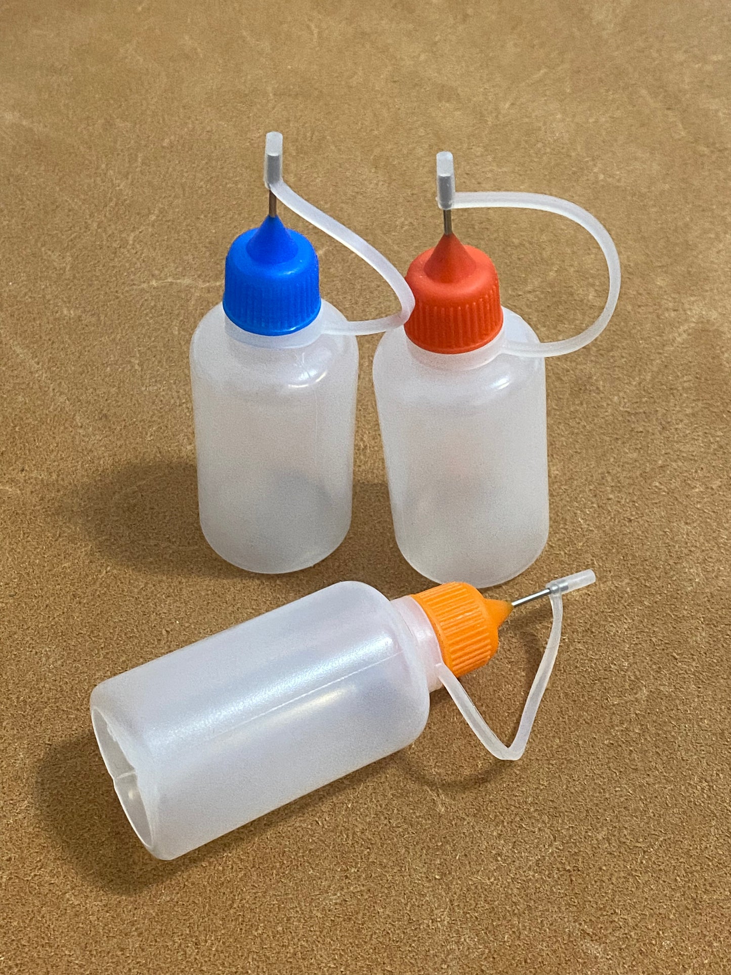 Botella Botella vacía con punta de precisión 1 Oz Aprox.