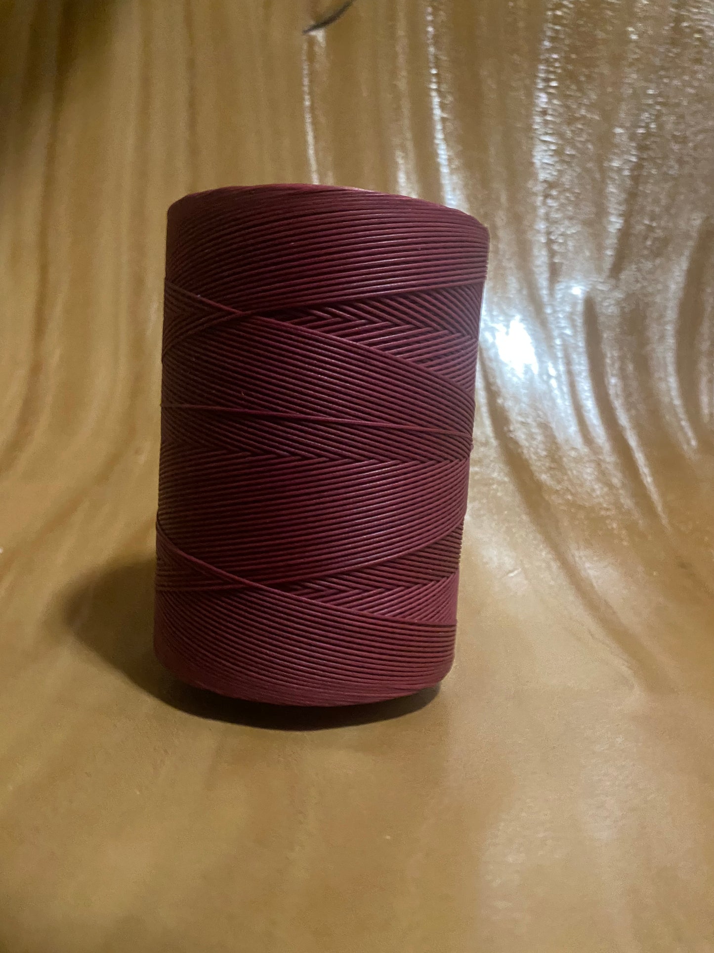 0,8 mm Ritza 25 tigre 500 m Spula | Filo da cucito per pelle, cerato. Punto a mano, filo per cucire a mano, forma piatta