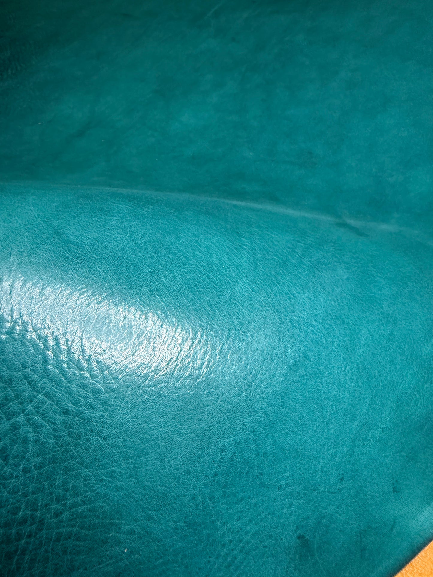 Leder Riemen gemillt glänzend Pale Teal 3-3,5 mm 150 cm. Hals