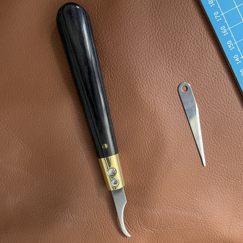 Kevin Lee Detailmesser für Lederarbeiten. Inchangeable blade pattern knife
