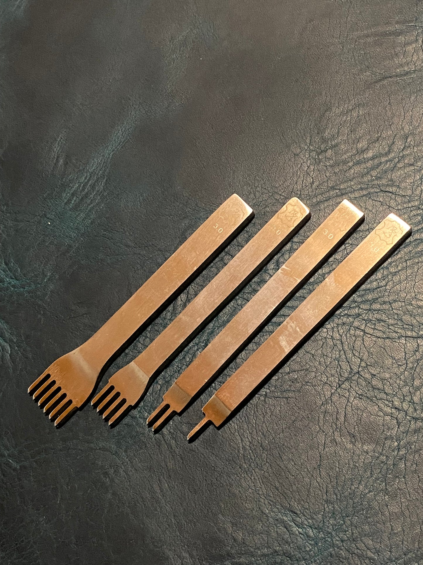 4er Basic Set Kevin Lee Basic Prickeisen forme japonaise (forme diamant)