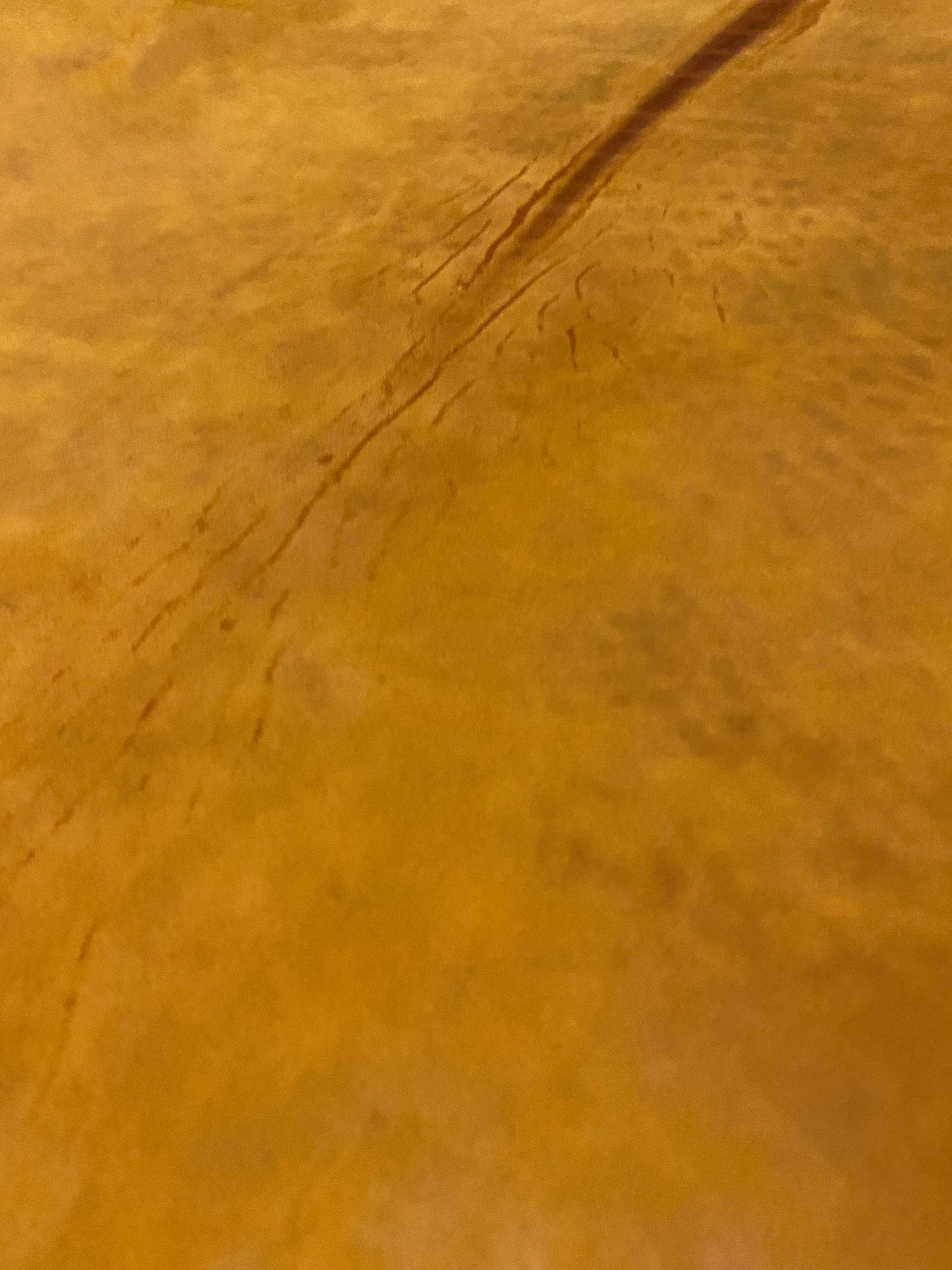 Horse leather 1.2-1.4mm, vegetable tanned. All colors available upon request.