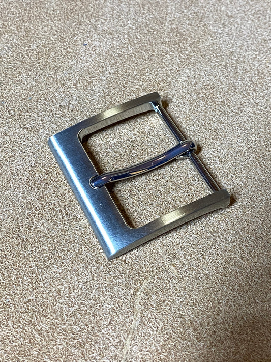 Schnalle kurz 40 mm Durchlass, Weißbronze. Außen: 42x48
