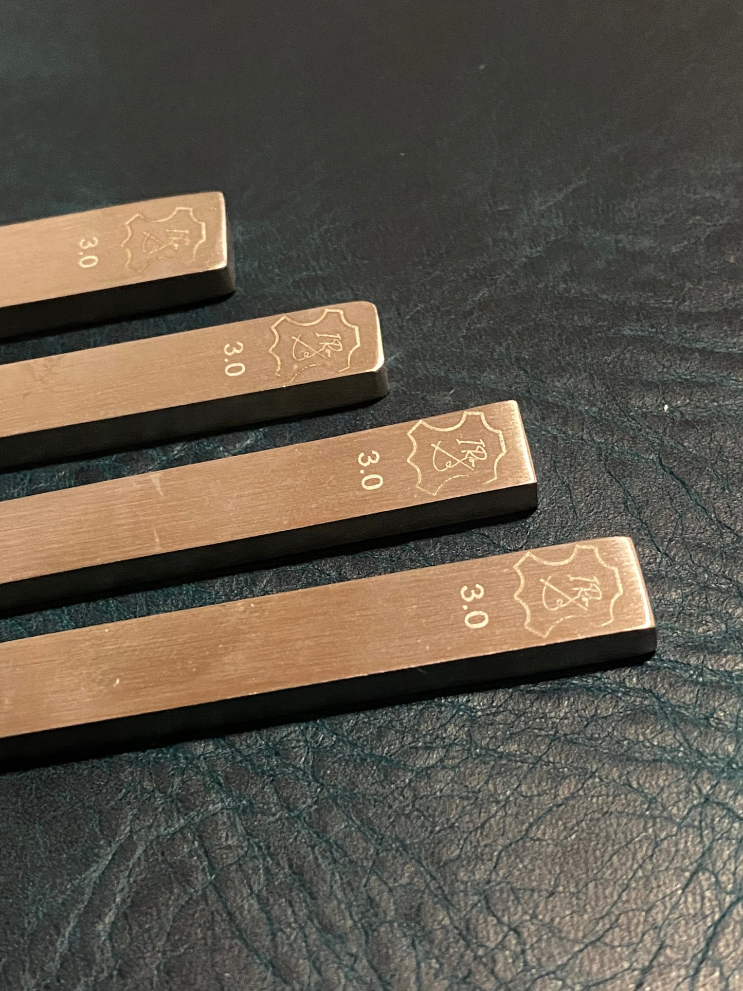 4er Basic Set Kevin Lee Basic Prickeisen forme japonaise (forme diamant)