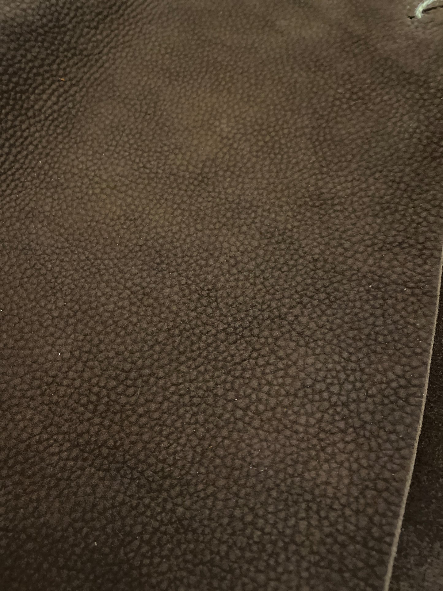Horween Leder - Nubuk Avalanche „Chocolate“ 5-5,5 Oz.