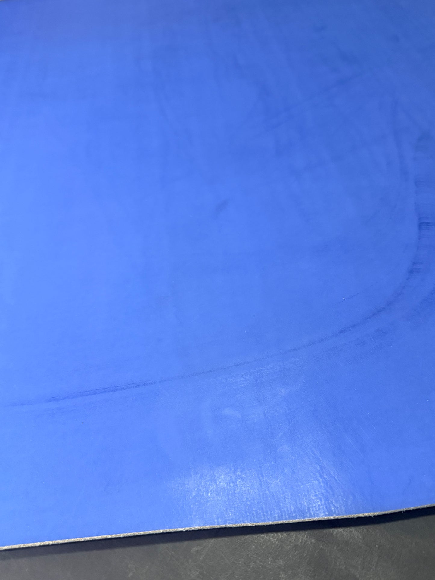 Luxe Lederriemen gewachst. Col. „Royal Blue“ 3,5-4,0mm. 200-225cm. Croupon. Waxed bridle leather