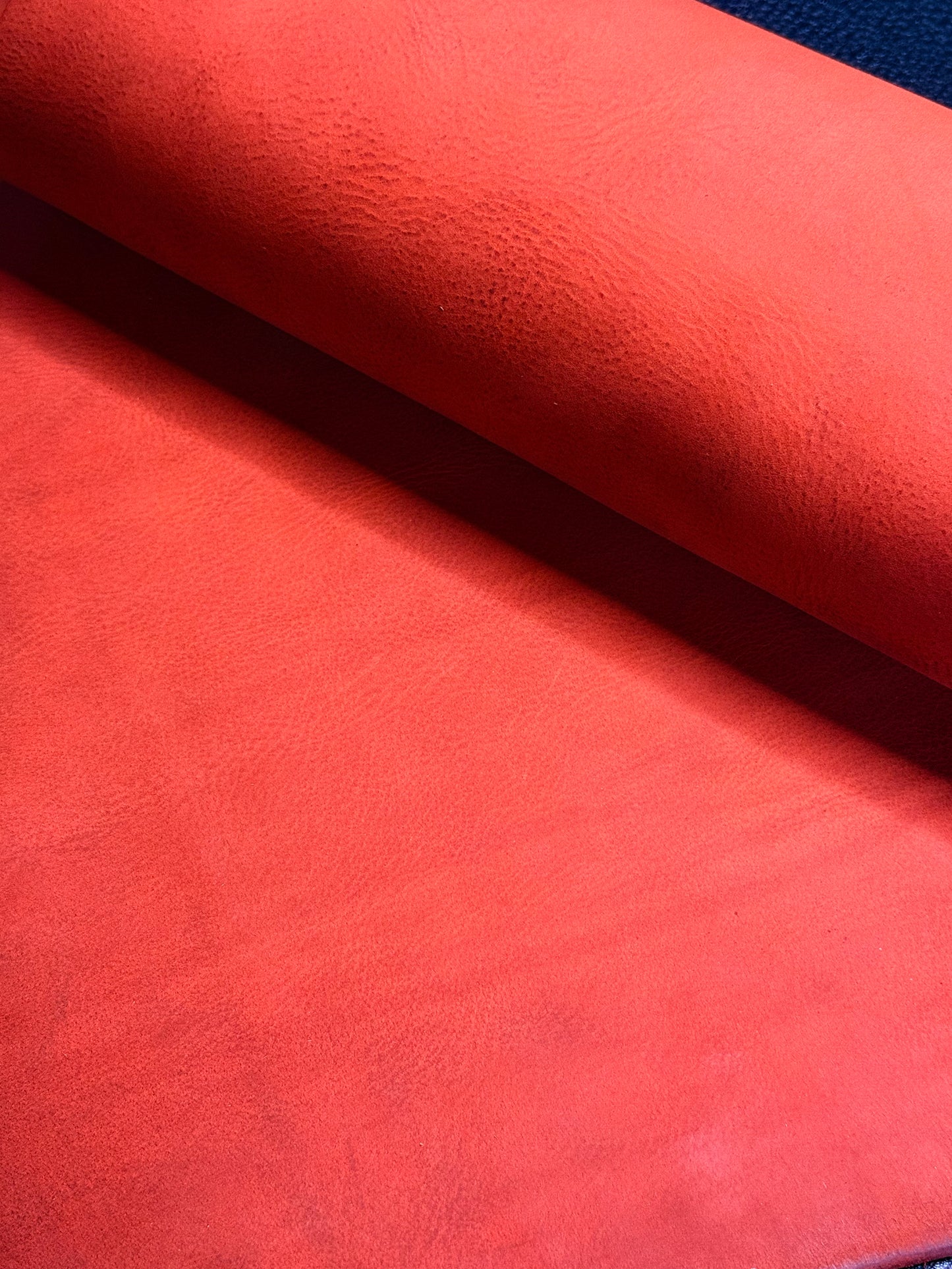 Nubukpanels 1,6-1,7mm col. Red