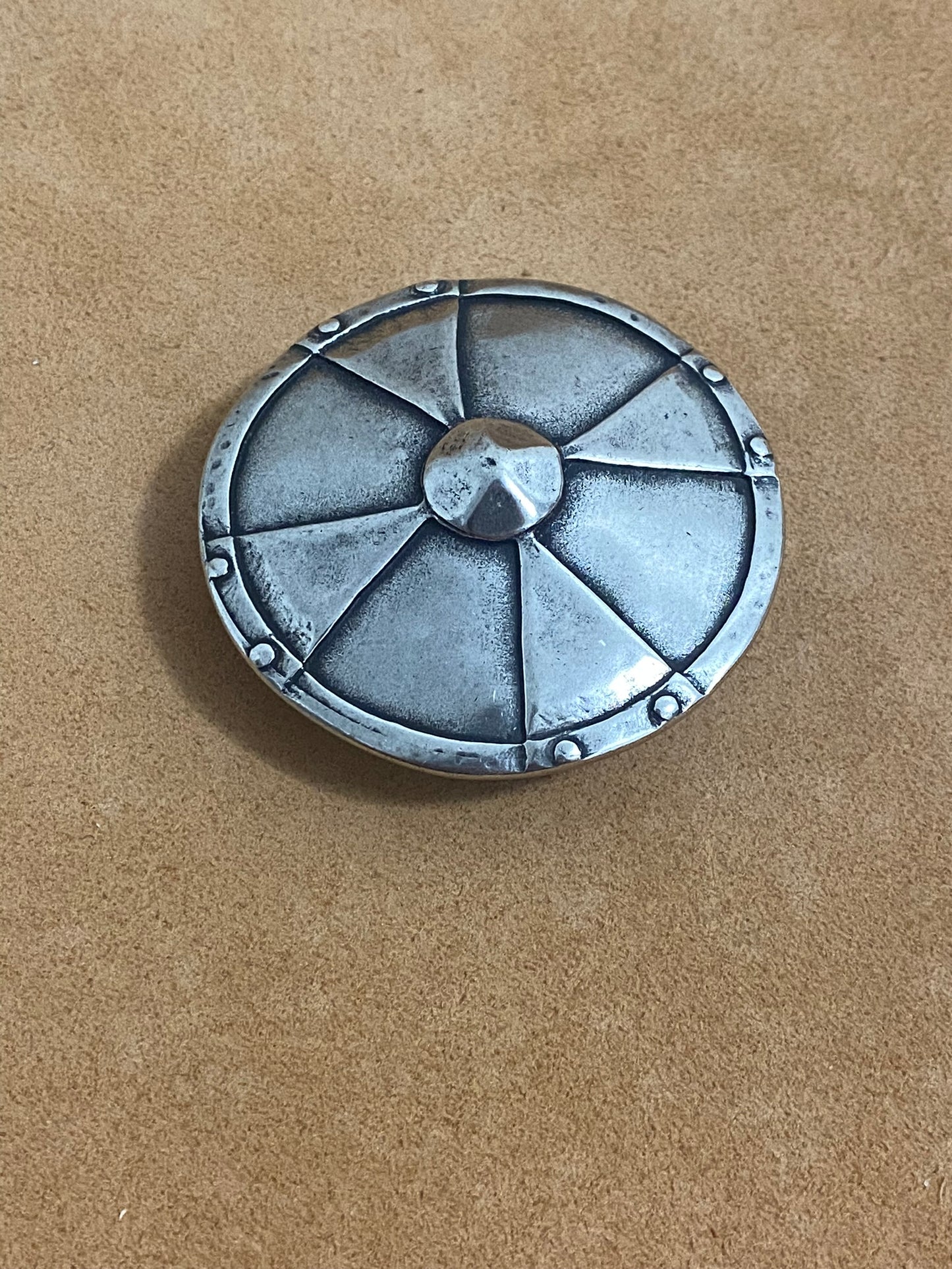 Fibbia della cintura Svarog | Diametro 62mm | Passaggio 38 mm | Altsilber
