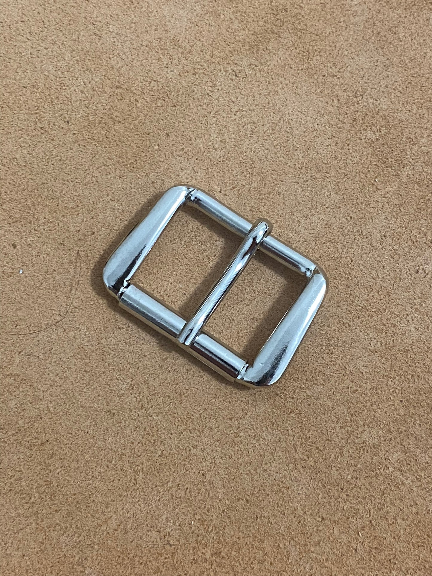 Boucle à rouleau passage 30 mm nickelée