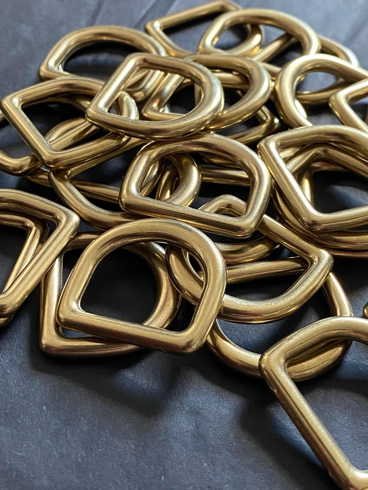 D-ring 20 mm solid brass, custom-made without breaking load information