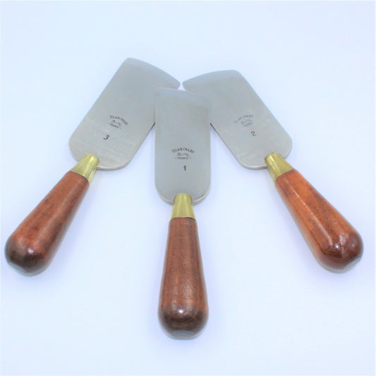 Vergez Blanchard Coltello Affilato con Manico in Legno