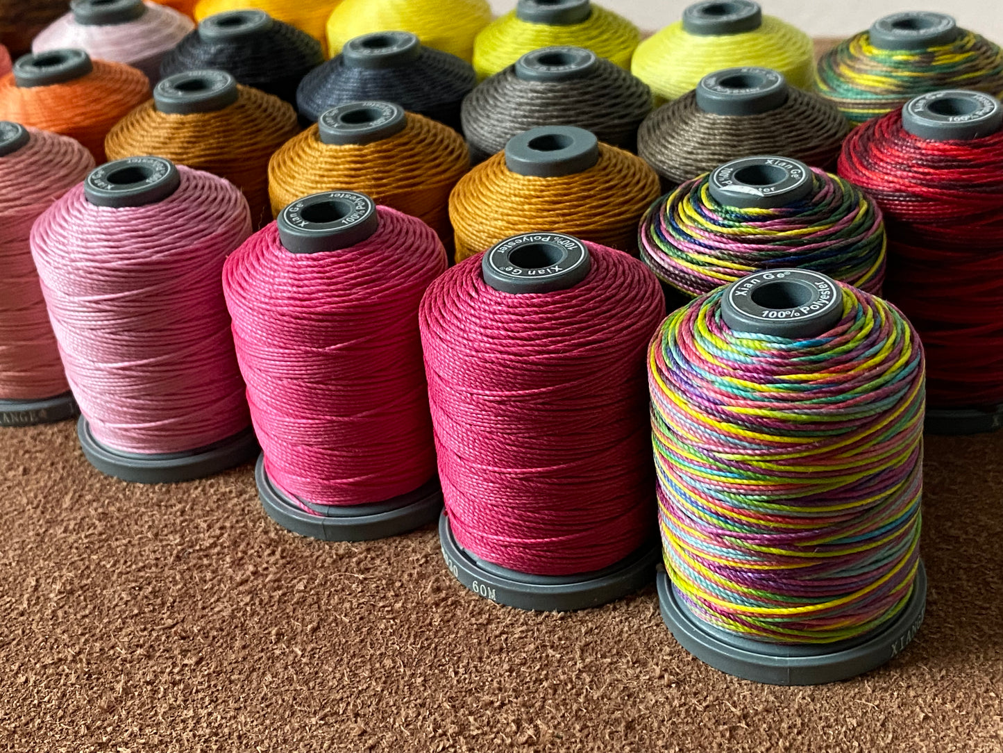 Filato di poliestere cerato Xiange Twist | 15# 0,6 mm | Bobine da 60 metri