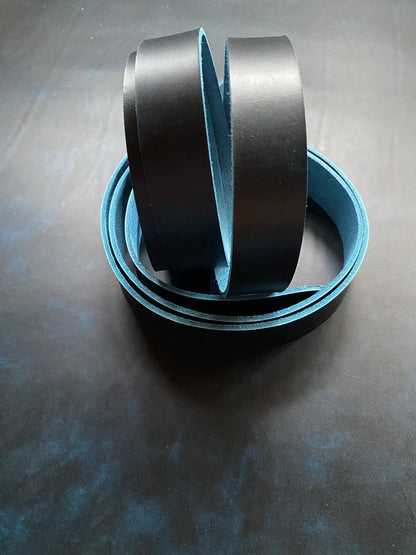 Cinturino in pelle nuda 2,8-3,0 mm Blu Oceano 130 cm