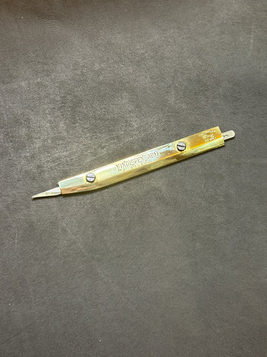 Vergez Blanchard Messing Messer inkl. Klinge. Brass Cutting Knife „L‘Indispensable“. Für Rechtshänder.