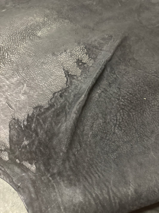 Horse leather Culatta 1,08 sqm. Col. Black. 1,8-2,0 mm
