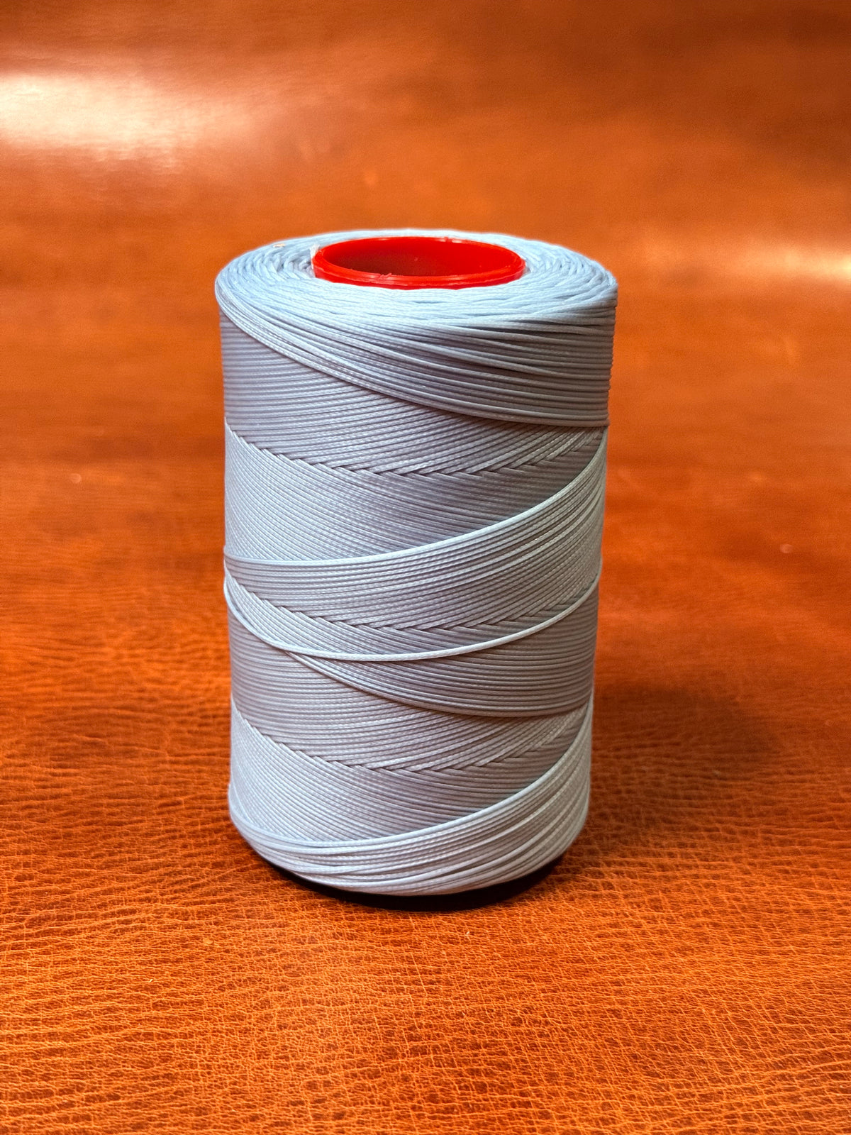 Hilo Ritza 25 tigre 1 mm, carrete de 100 m | Hilo para coser cuero, encerado. Puntada a mano, hilo plano para coser a mano