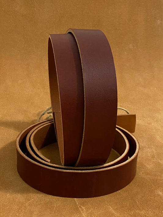 Cinturino in pelle secca 3,2 - 3,5 mm cognac 105-120 cm
