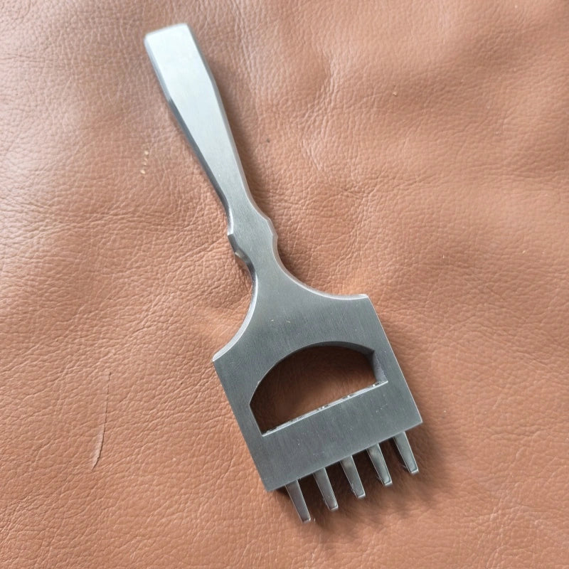 Kevin Lee Uhrarmband Locheisen 5 Löcher 2x6 lang ECKIG. KL watch strap punch 5 hole 2*6mm (Rectangular)