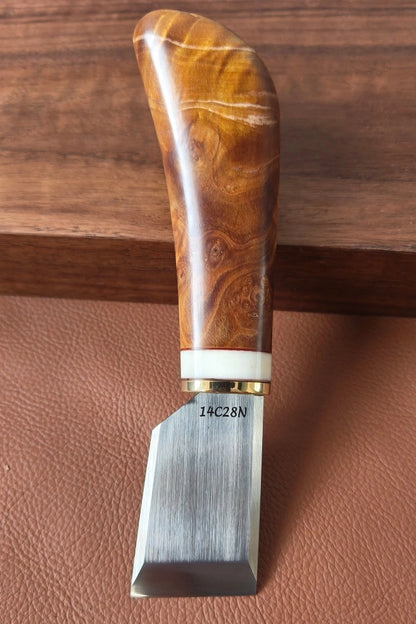 Couteau Kevin Lee 3 cm, pour travaux de cuir. Couteau de coupe style japonais. Couteau pour cuir.